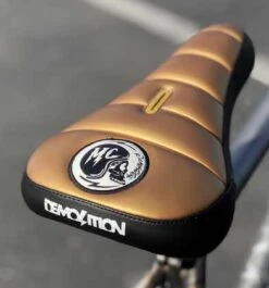 DEMOLITION CORDOVA PIVOTAL SEAT -Cycle Gear Hub 26325 source 1549491986