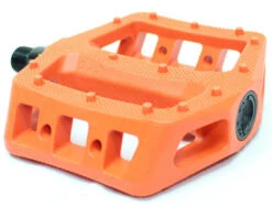 CULT NYLON PEDALS 8 CULT NYLON PEDALS -Cycle Gear Hub Cult.pc .org 22798.1563476750.1280.1280