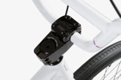 We The People Atlas 24" Bike 2023 -Cycle Gear Hub WTP.Atlas .Bike .2021.white .1