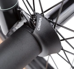 CINEMA VF FRONT UNIVERSAL HUB GUARD -Cycle Gear Hub cinema.vf .front .black .hubguard.black