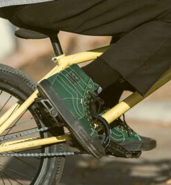 Vans Dakota Roche BMX SK8-Hi 238 Shoes (Green / Black) -Cycle Gear Hub image 7f869947 5d48 4f8a 98d5 28fd0ce251a5