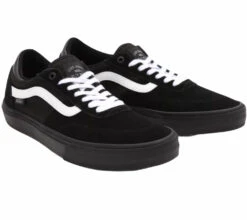 Vans Gilbert Crockett Pro Shoes (Black/White) -Cycle Gear Hub image c095f65b f3d4 4a12 9c92 df754288c7c6