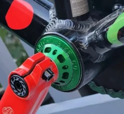 Knight UFO American Bottom Bracket -Cycle Gear Hub knight.bike .co .american.ufo .bottom.bracket.green .1