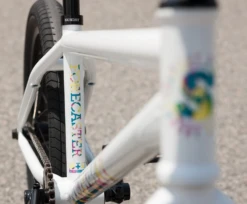 Sunday Forecaster Ross Signature Bike 2023 -Cycle Gear Hub sunday.forecaster.aaron .ross .bike2023.gloss .white .2