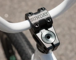 Sunday Forecaster Ross Signature Bike 2023 -Cycle Gear Hub sunday.forecaster.aaron .ross .bike2023.gloss .white .7